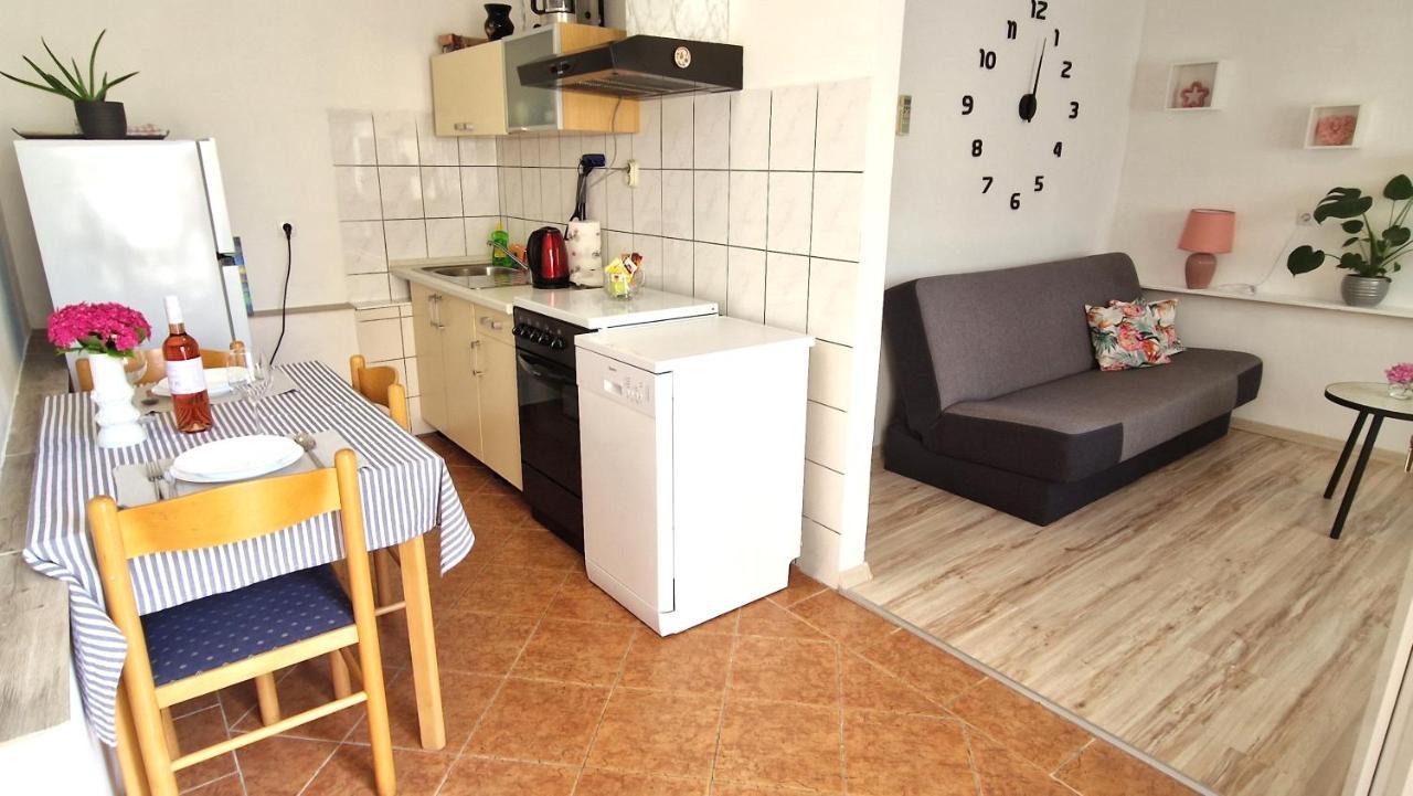 Apartment Jagoda Krk Town Eksteriør billede